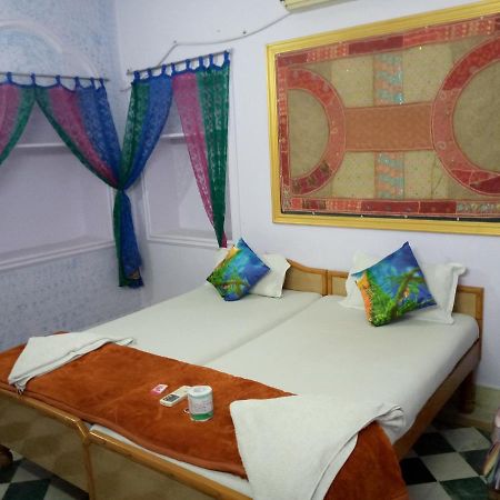 Ratan Hostel Jaisalmer Exterior photo
