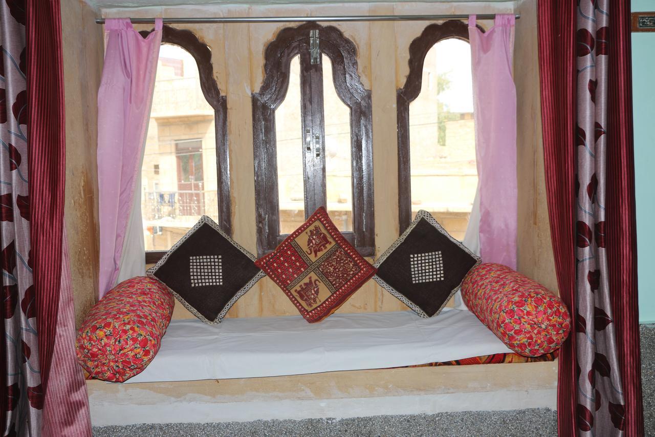 Ratan Hostel Jaisalmer Exterior photo