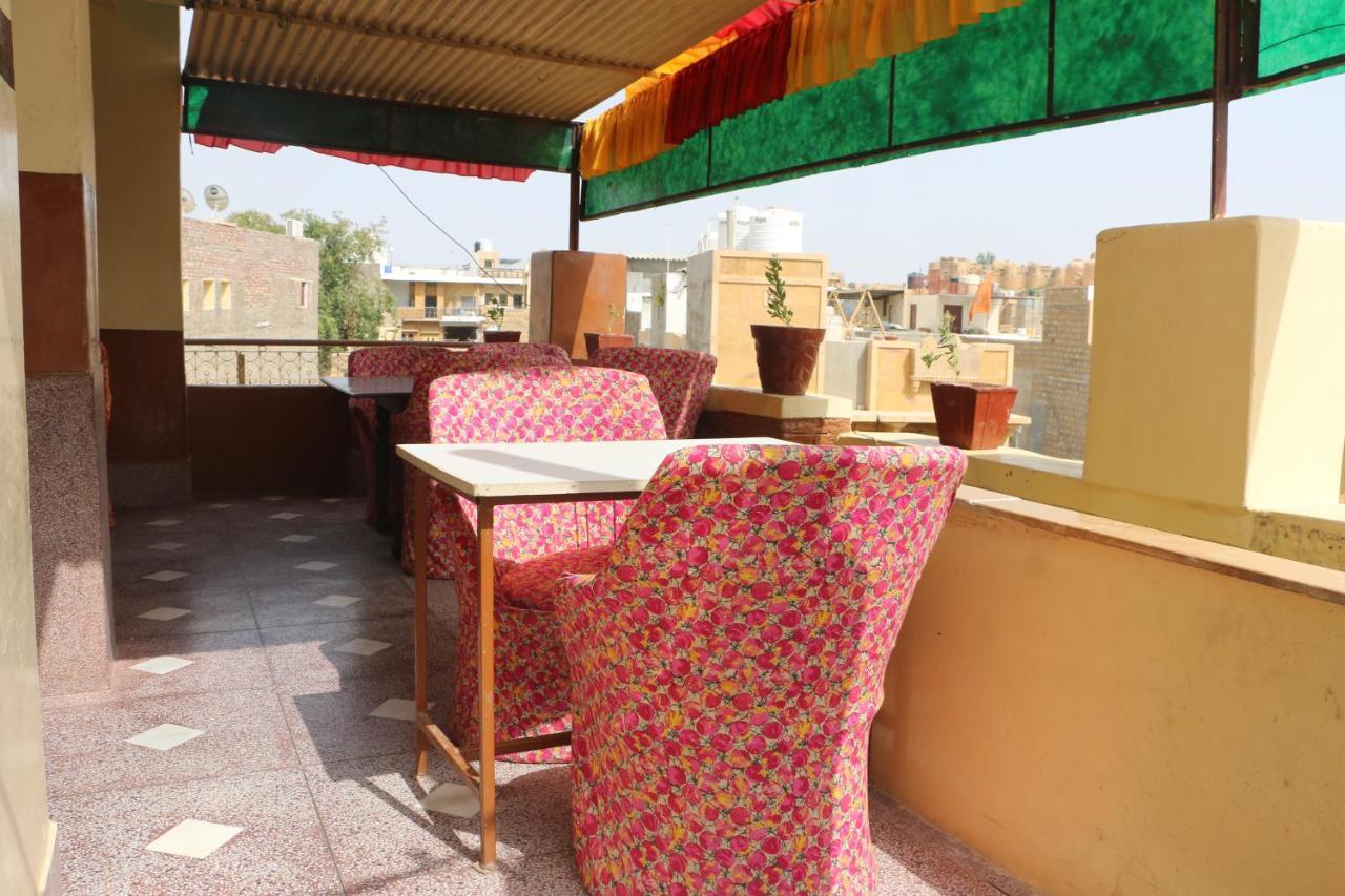 Ratan Hostel Jaisalmer Exterior photo